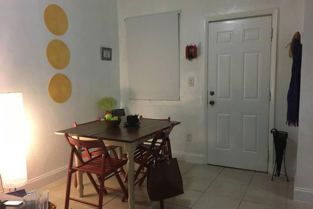 1 Bedroom Apt Near Coconut Grove Miami Luaran gambar